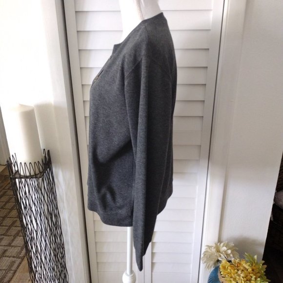 C.d. Petites gray womens sweater with decorative clasps at chest Sz PL - Picture 6 of 8